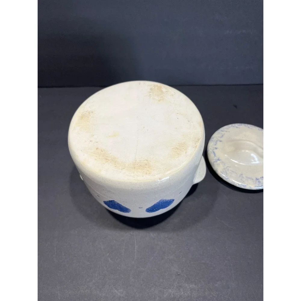 Vintage Stoneware Bean Pot Crock with Lid Blue Hearts Sponged Cream Ceramic